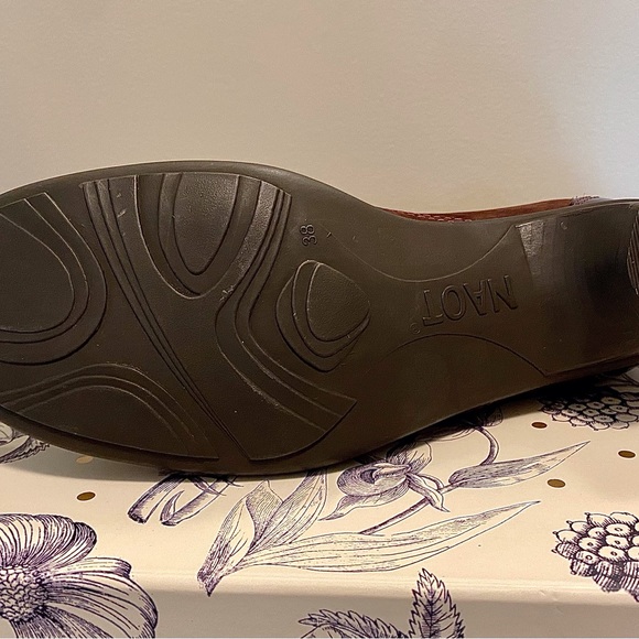 NAOT SHOES - Picture 5 of 8